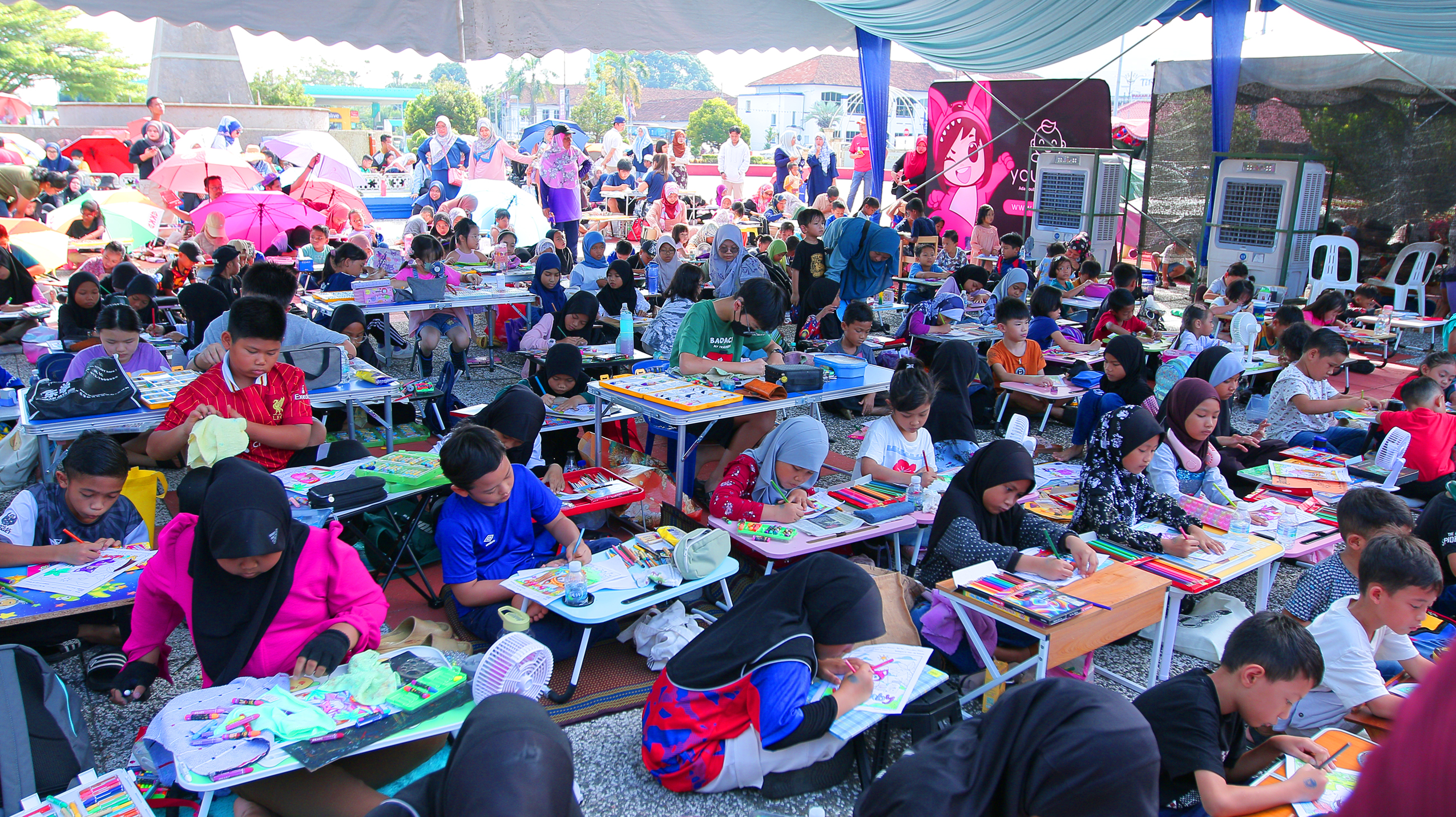 Yok Mewarna 2024 Photo 3